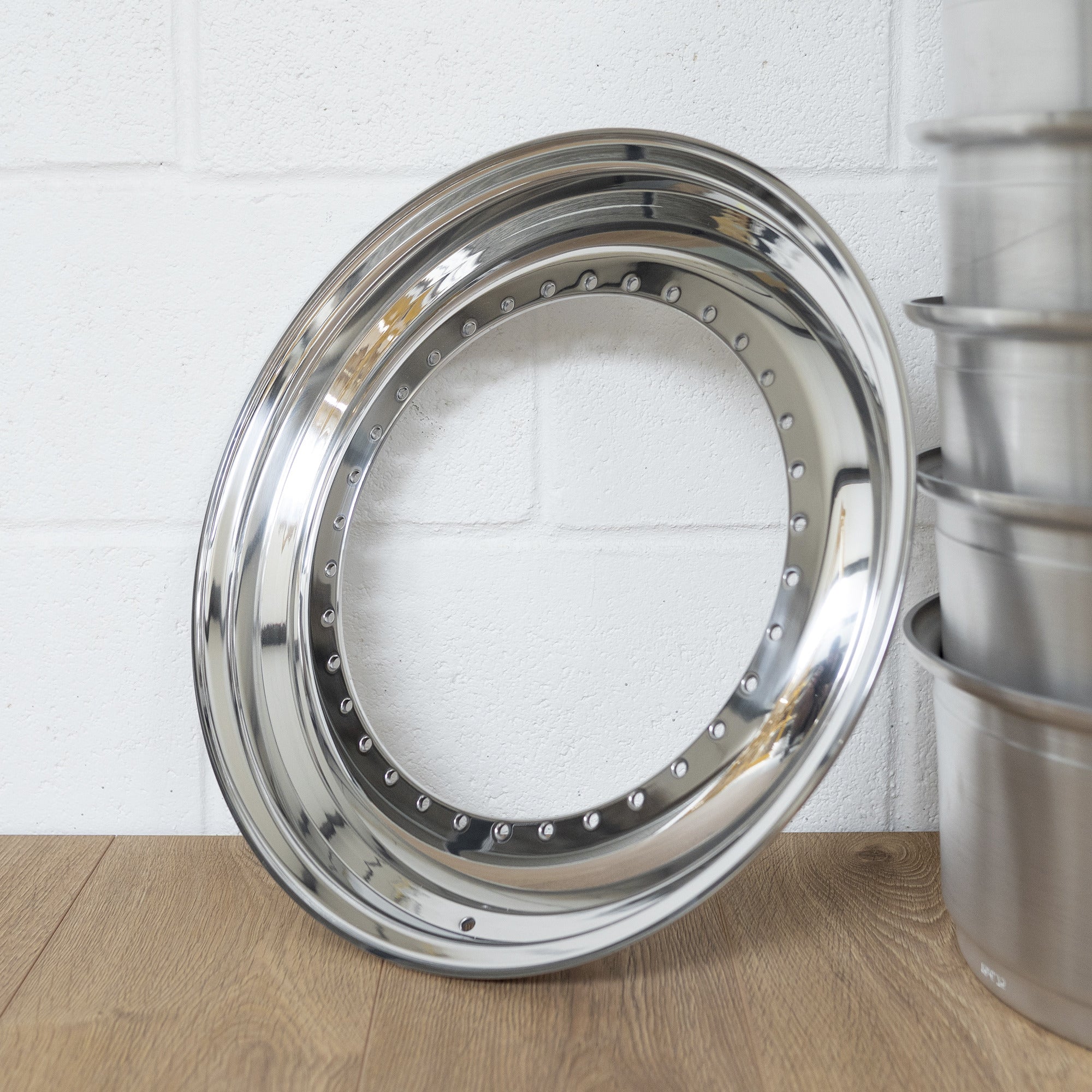 16" to 18" Compomotive - 30 Bolt Outer Wheel Lip