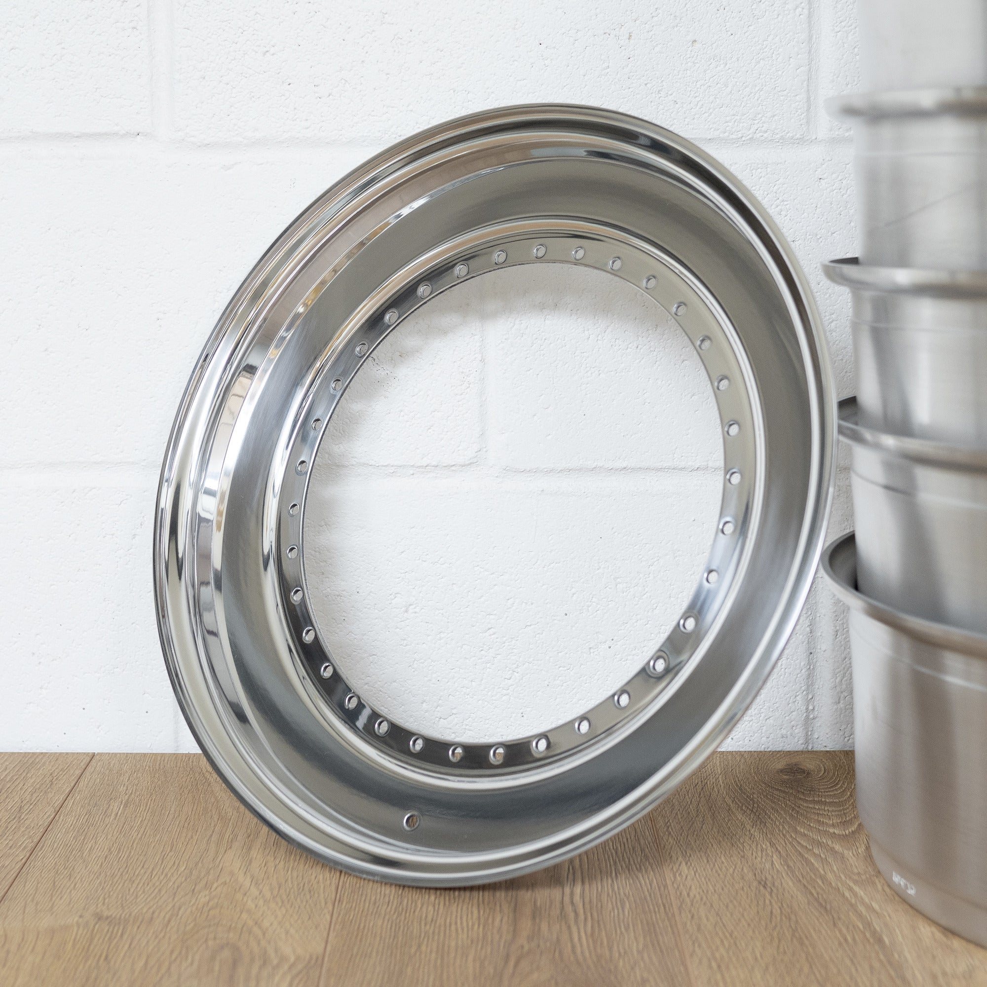 16" to 18" Compomotive - 30 Bolt Outer Wheel Lip