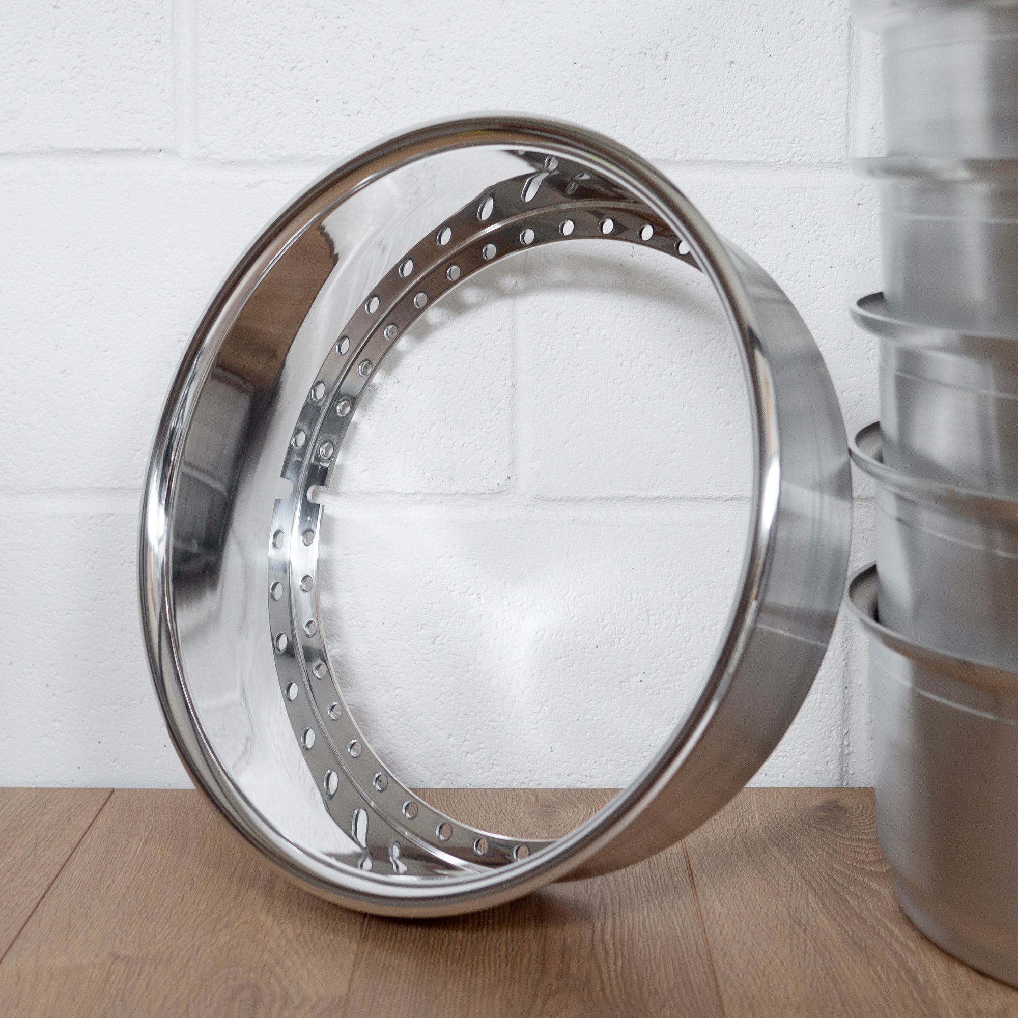 17" Advan racing - 40 Bolt Reverse Outer Wheel Lip