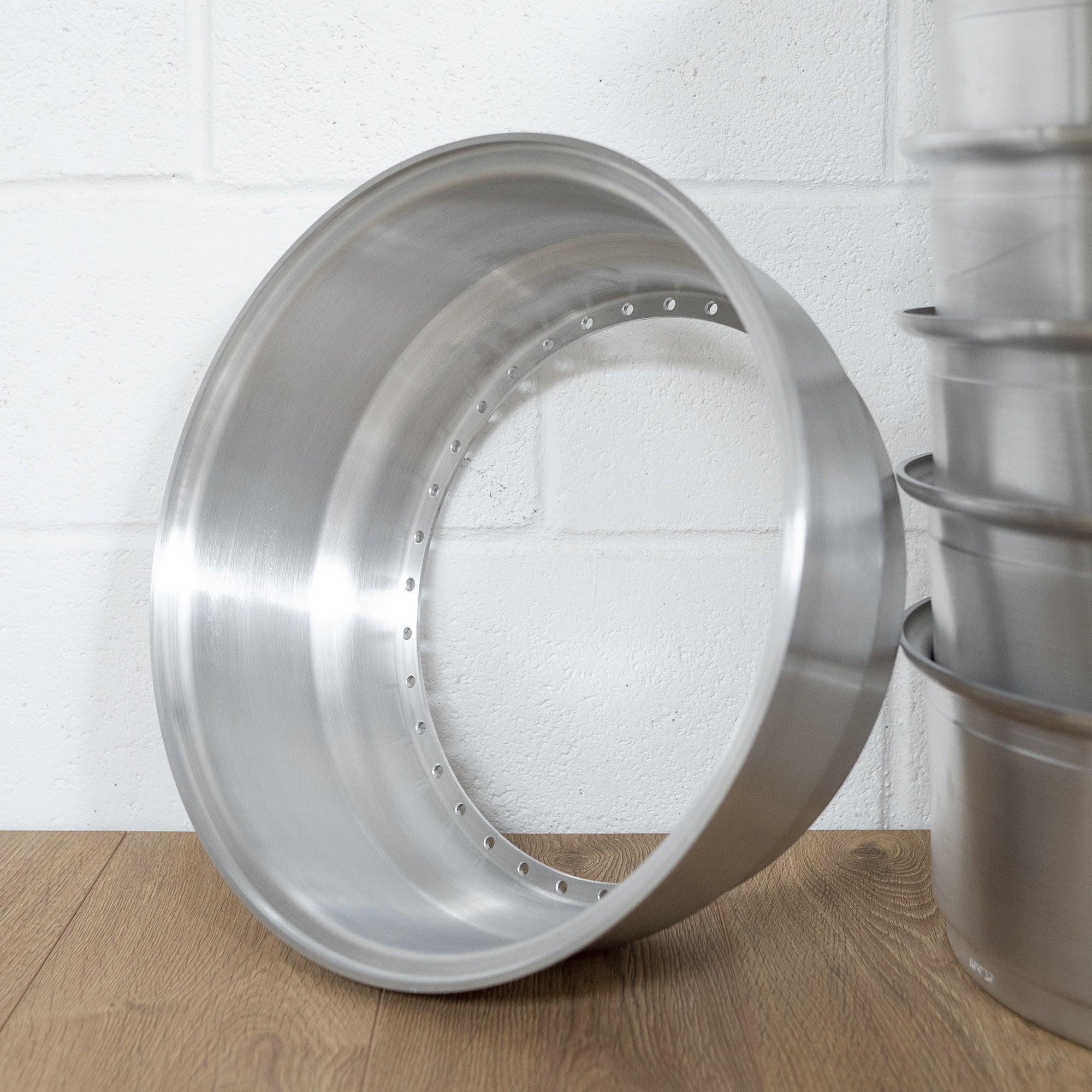 17" US Standard - 40 Bolt Inner Wheel Barrel