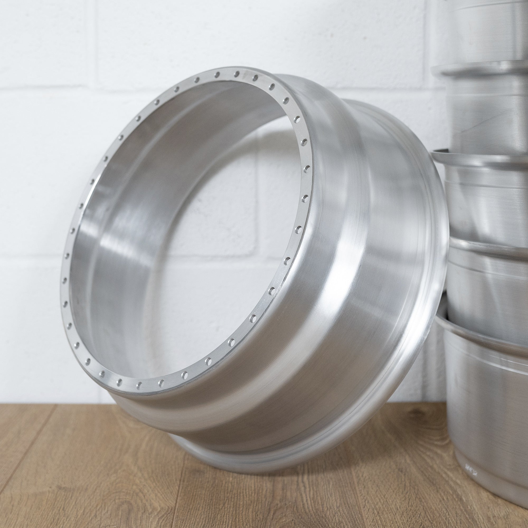 17" US Standard - 40 Bolt Inner Wheel Barrel