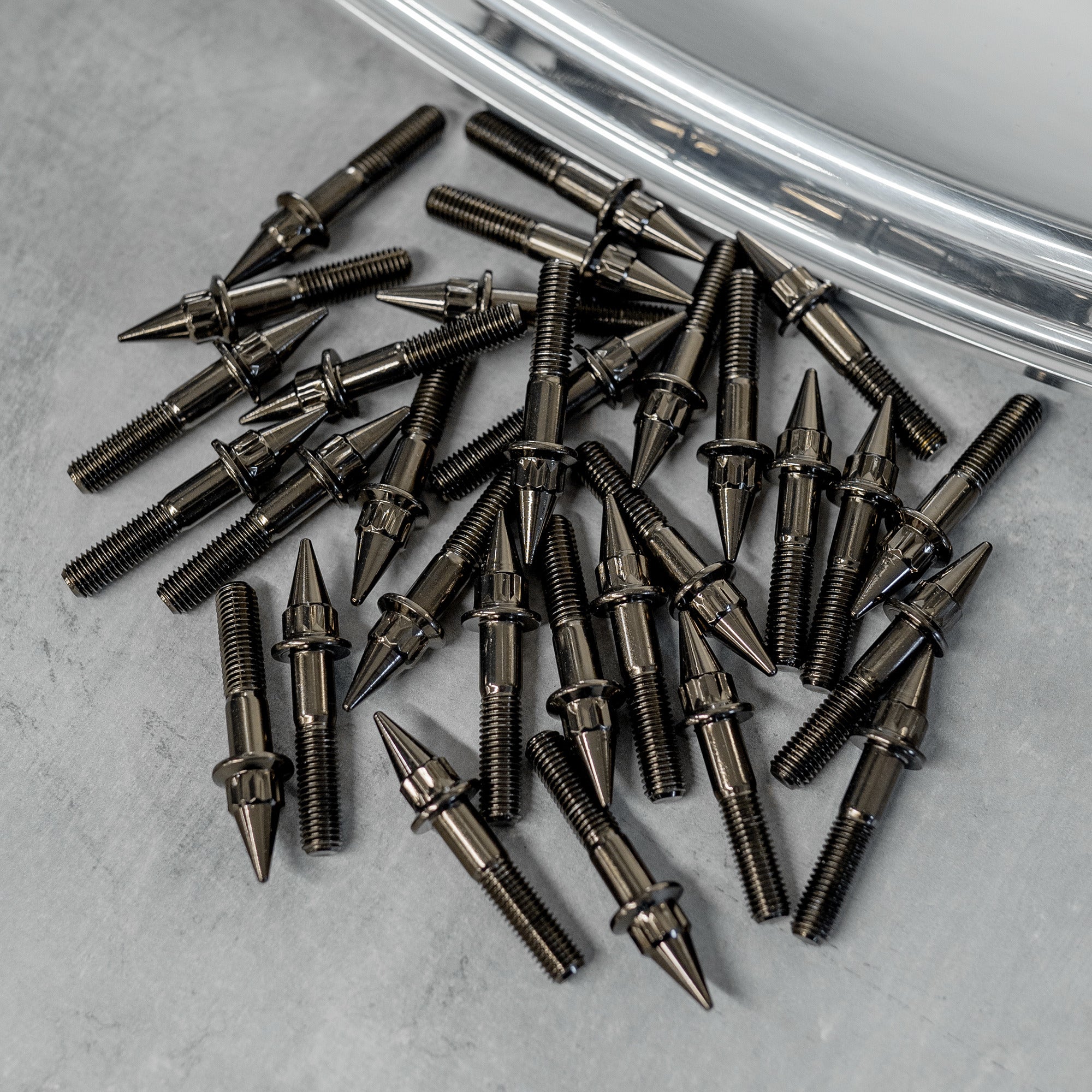 Black Chrome - M7 32mm Spiked